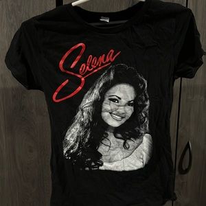 Selena Quintanilla graphic tee